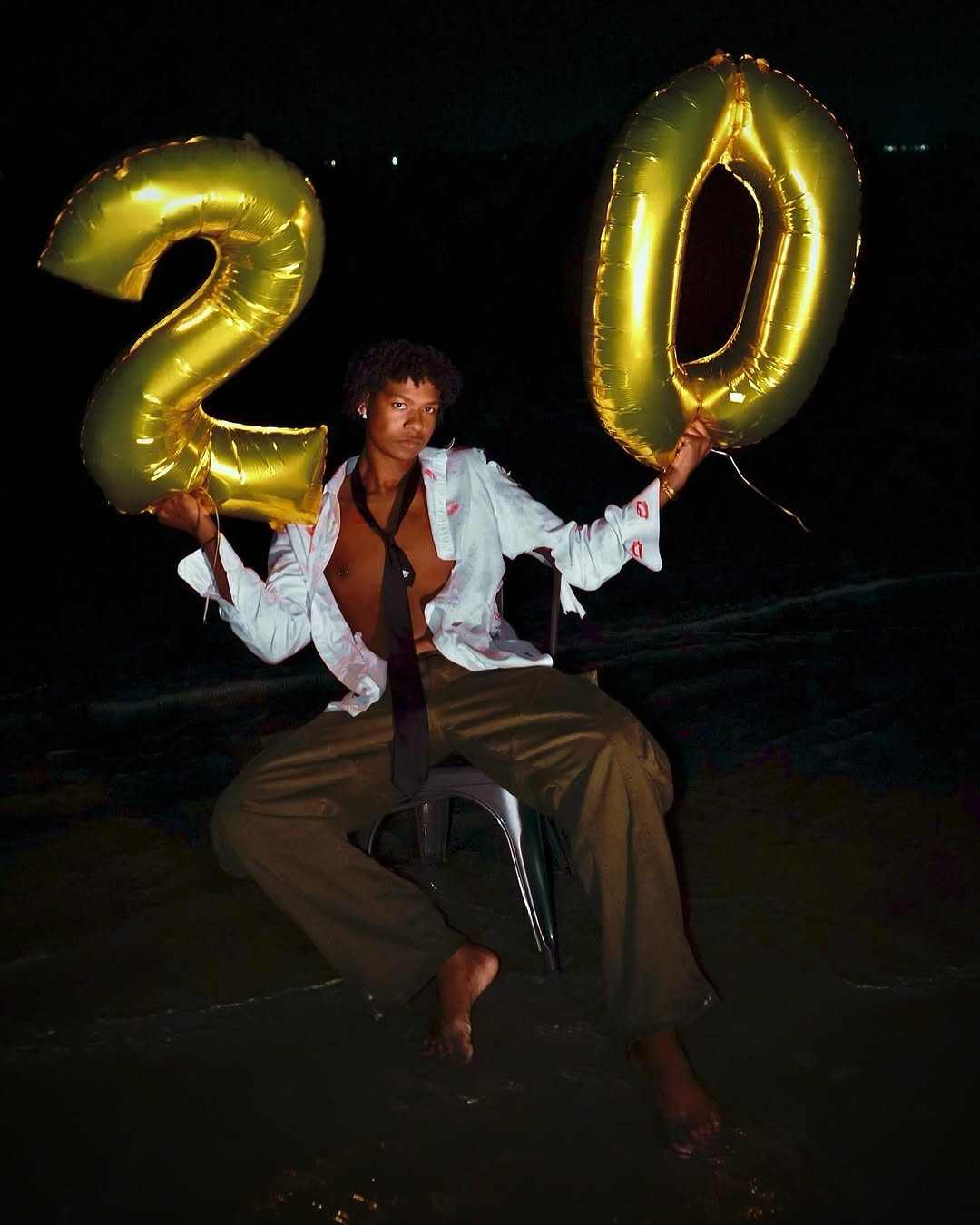 Charleston portrait photographer creating lifestyle portraits in scenic local locations