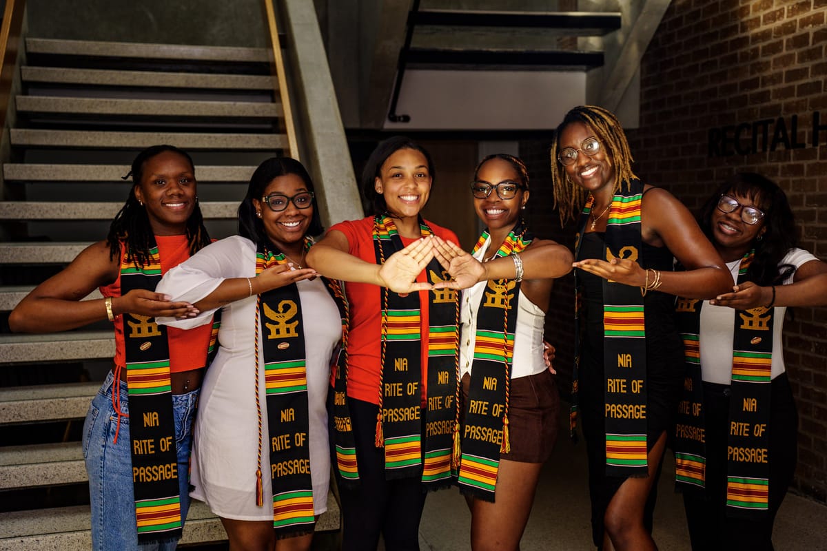 Charleston university event photographer - student community